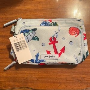 Vera Bradley - Lighten Up Compact Organizer